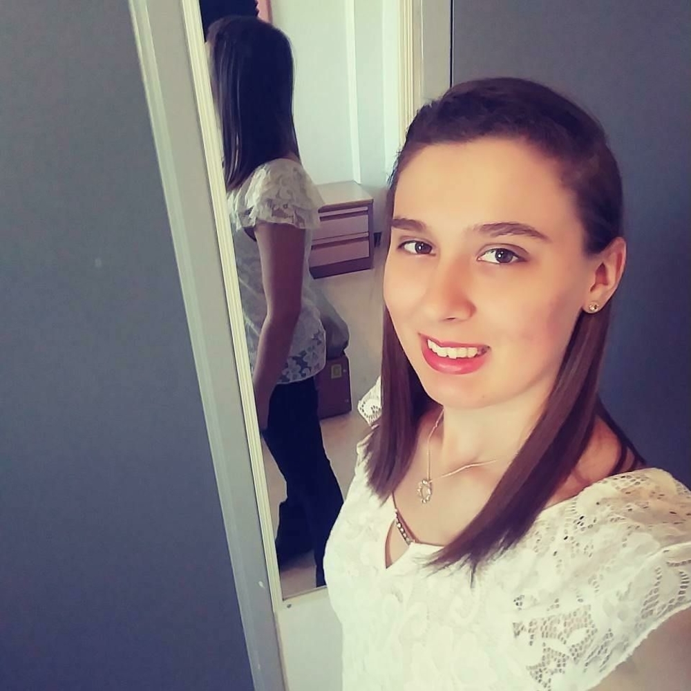 Meet your Posher, Rachel